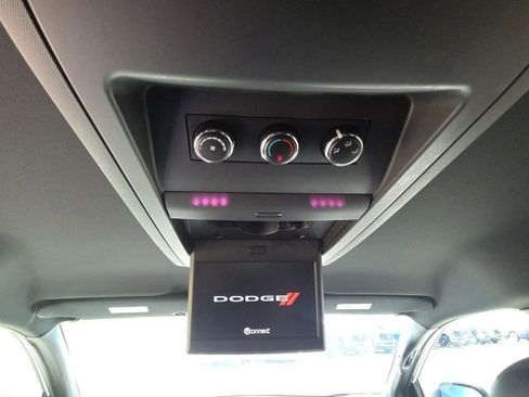 Used 2017 Dodge Grand Caravan SXT w/ Blacktop Package image 20