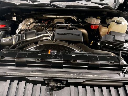 Used 2024 GMC Sierra 2500 Denali Ultimate image 30