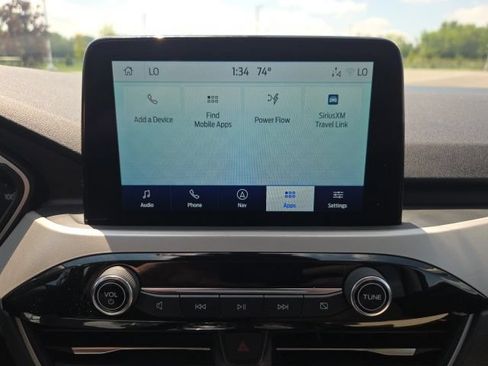 Used 2020 Ford Escape SE FWD image 30