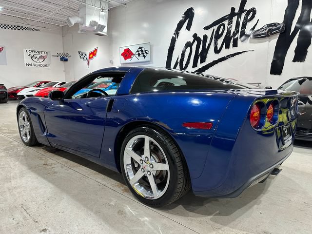 Used 2007 Chevrolet Corvette Coupe w/ Preferred Equipment Group RWD image 3