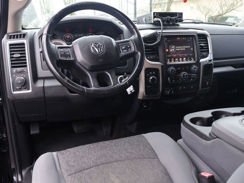 Used 2017 RAM 2500 Big Horn image 25