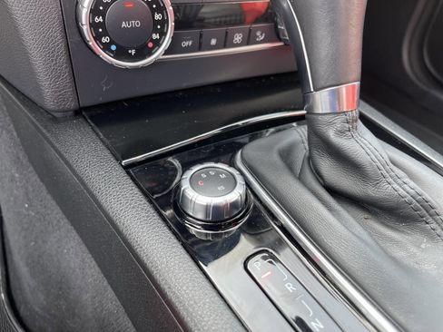 Used 2012 Mercedes-Benz C 63 AMG Coupe image 32