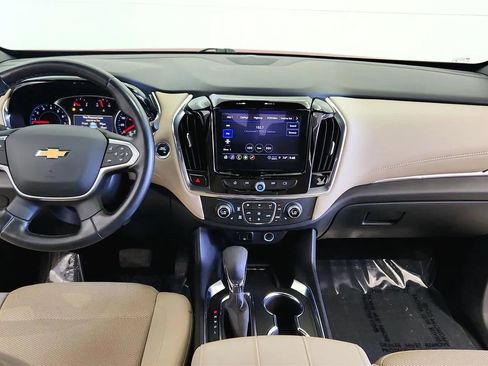 Used 2023 Chevrolet Traverse LT FWD image 35