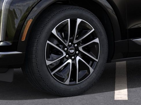 New 2026 Cadillac Optiq Sport 2 RWD image 33