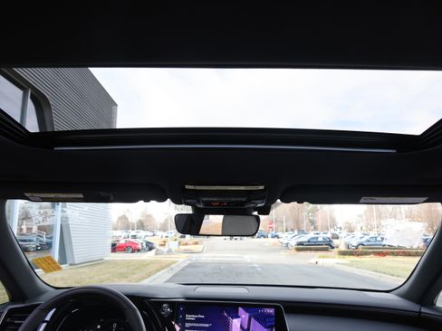 Certified 2026 Lexus RX 350h w/ Convenience Package image 32