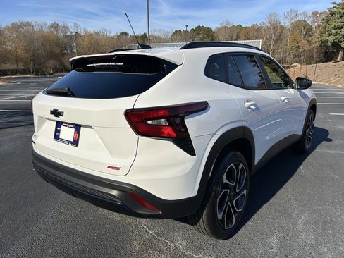New 2026 Chevrolet Trax RS image 18