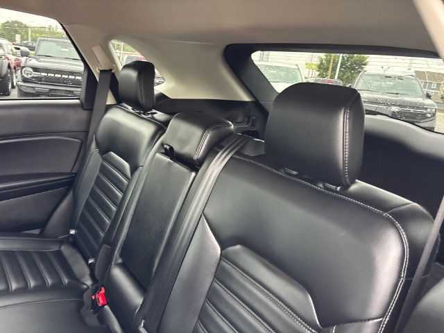 Used 2023 Ford Edge SEL w/ Convenience Package AWD/4WD image 25