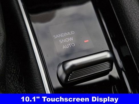 New 2026 Jeep Compass Latitude image 18