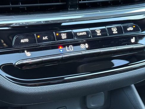 New 2026 Buick Envista Preferred FWD image 22
