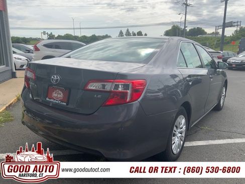 Used 2013 Toyota Camry LE FWD image 5