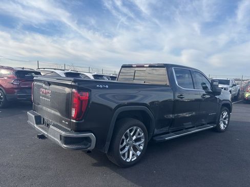 Used 2020 GMC Sierra 1500 SLE w/ SLE Convenience Package image 2
