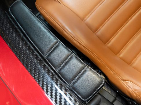 Used 2018 Alfa Romeo 4C Spider w/ Convenience Group - Spider image 76