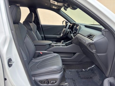 Used 2024 Lexus TX 500h AWD w/ Technology Package image 14