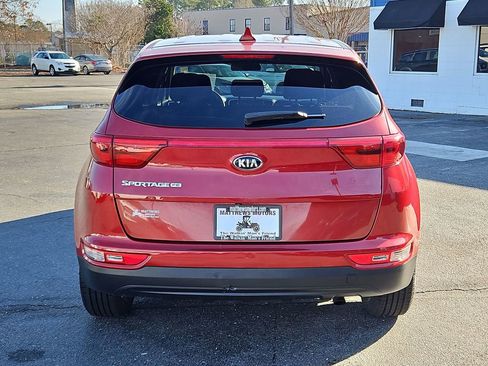 Used 2019 Kia Sportage LX image 6