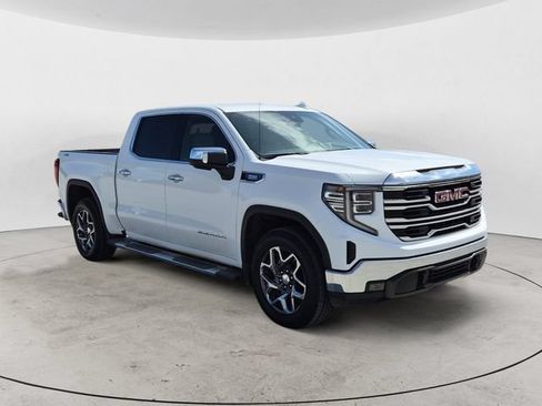 Used 2025 GMC Sierra 1500 SLT w/ SLT Convenience Package AWD/4WD image 7