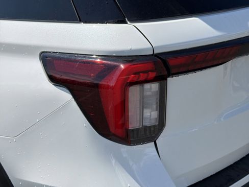 New 2026 Ford Explorer ST w/ Sun And Sound Package AWD/4WD image 15