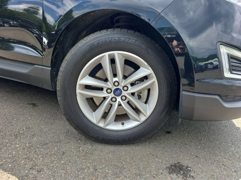 Used 2018 Ford Edge SEL w/ Equipment Group 201A AWD/4WD image 11