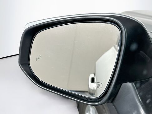 Used 2025 Toyota Grand Highlander XLE image 16