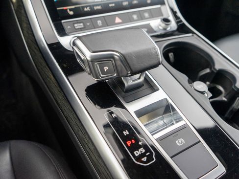 Used 2020 Audi Q7 2.0T Premium Plus w/ Premium Plus Package image 22