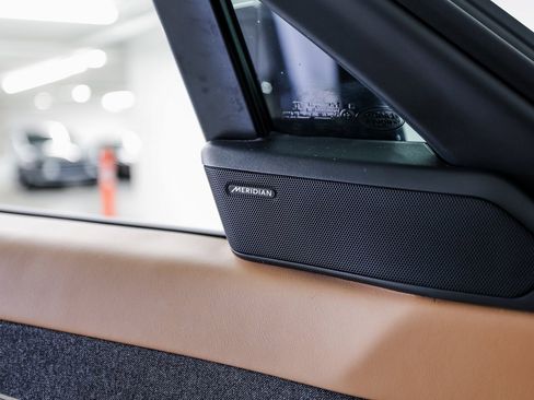 Used 2023 Land Rover Range Rover Sport SE Dynamic image 22