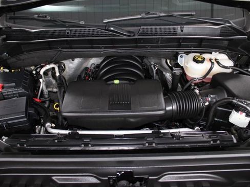 Used 2023 GMC Sierra 1500 AT4 w/ AT4 Premium Package image 31