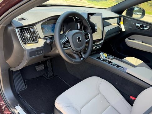 New 2026 Volvo XC60 T8 Plus w/ Protection Package Premier AWD/4WD image 10