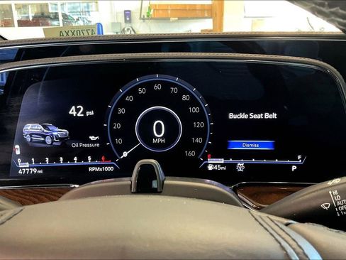 Used 2023 Cadillac Escalade Sport Platinum w/ LPO, ONYX Package image 23