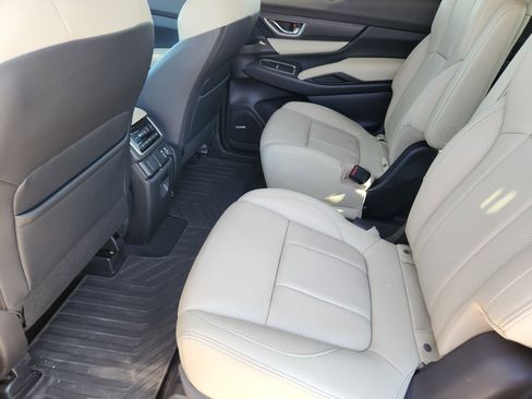 Used 2023 Subaru Ascent Limited w/ Technology Package image 32