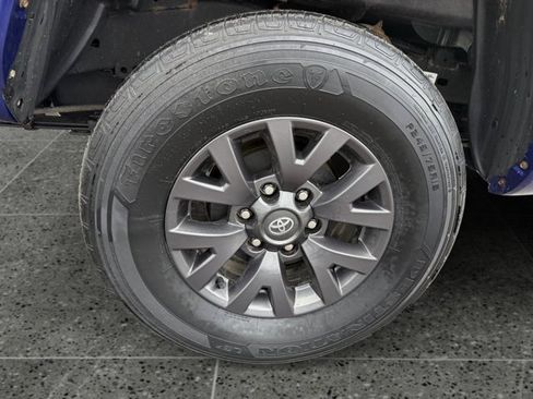 Used 2023 Toyota Tacoma SR5 image 10