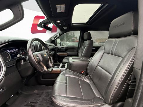 Used 2020 Chevrolet Silverado 3500 High Country image 7