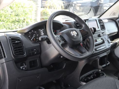 Used 2024 RAM ProMaster 3500 FWD image 21