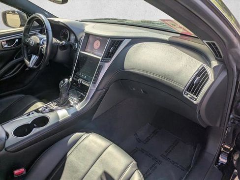 Used 2018 INFINITI Q60 3.0t Luxe AWD/4WD image 17