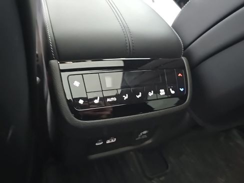 Used 2023 INFINITI QX60 Autograph AWD/4WD image 17