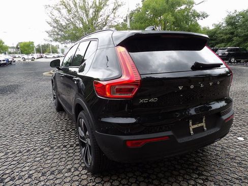 New 2026 Volvo XC40 B5 Plus w/ Protection Package Premier image 7