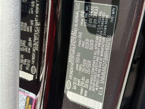 Used 2024 Genesis GV70 2.5T w/ Advanced Package AWD/4WD image 30