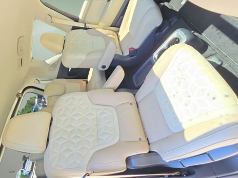 Used 2025 Nissan Armada Platinum AWD/4WD image 27