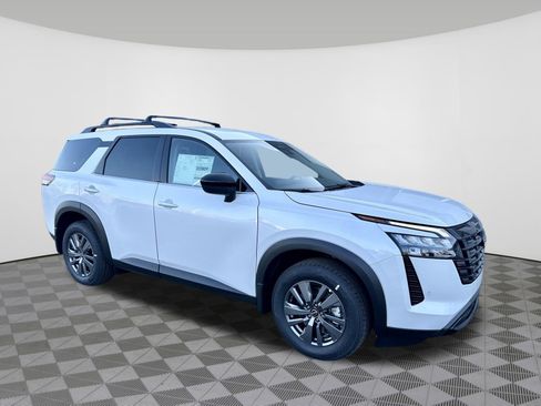 New 2026 Nissan Pathfinder SV image 1