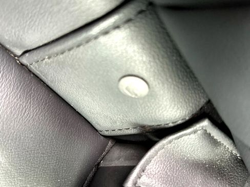 Used 2018 Subaru Crosstrek 2.0i Limited image 28