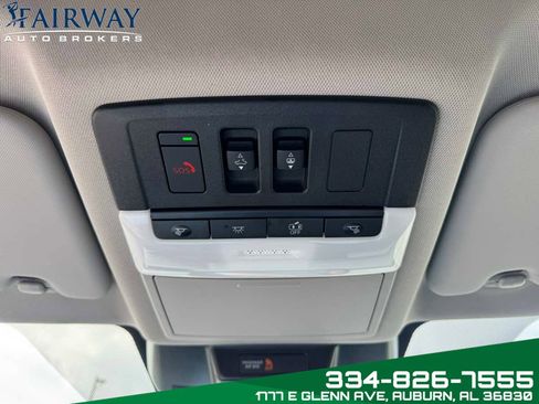 Used 2024 Nissan Rogue Platinum w/ Platinum Premium Package image 25