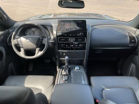 Used 2023 Nissan Armada SL w/ Midnight Edition Package image 9
