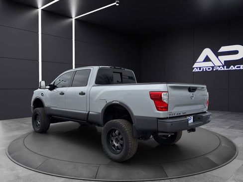 Used 2018 Nissan Titan PRO-4X w/ Pro-4x Utility Package image 4