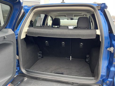 Used 2022 Ford EcoSport SE w/ SE Convenience Package image 24