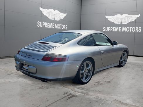 Used 2004 Porsche 911 Carrera RWD image 5