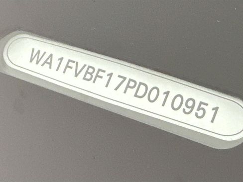 Used 2023 Audi Q8 Prestige w/ Prestige Package image 36