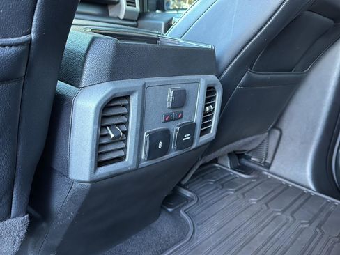 Used 2018 Ford F150 Raptor w/ Equipment Group 802A Luxury image 16