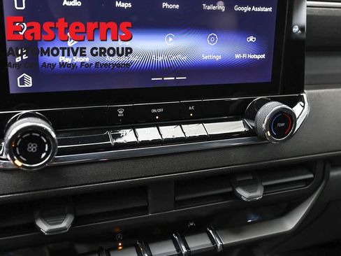 Used 2023 Chevrolet Colorado W/T image 18