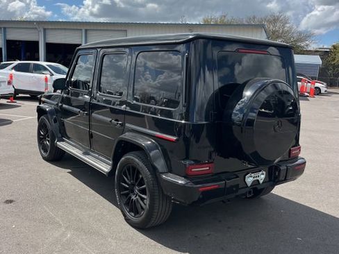 Used 2021 Mercedes-Benz G 550 image 3