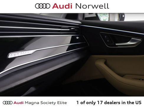 Used 2023 Audi Q8 Premium Plus w/ Premium Plus Package AWD/4WD image 7