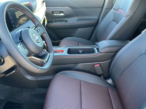 New 2026 Nissan Kicks SR w/ SR Premium Package image 10