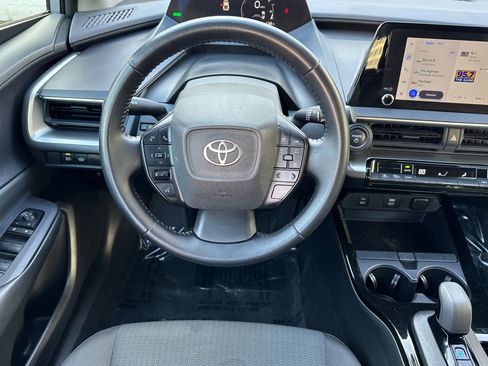Used 2024 Toyota Prius LE image 16